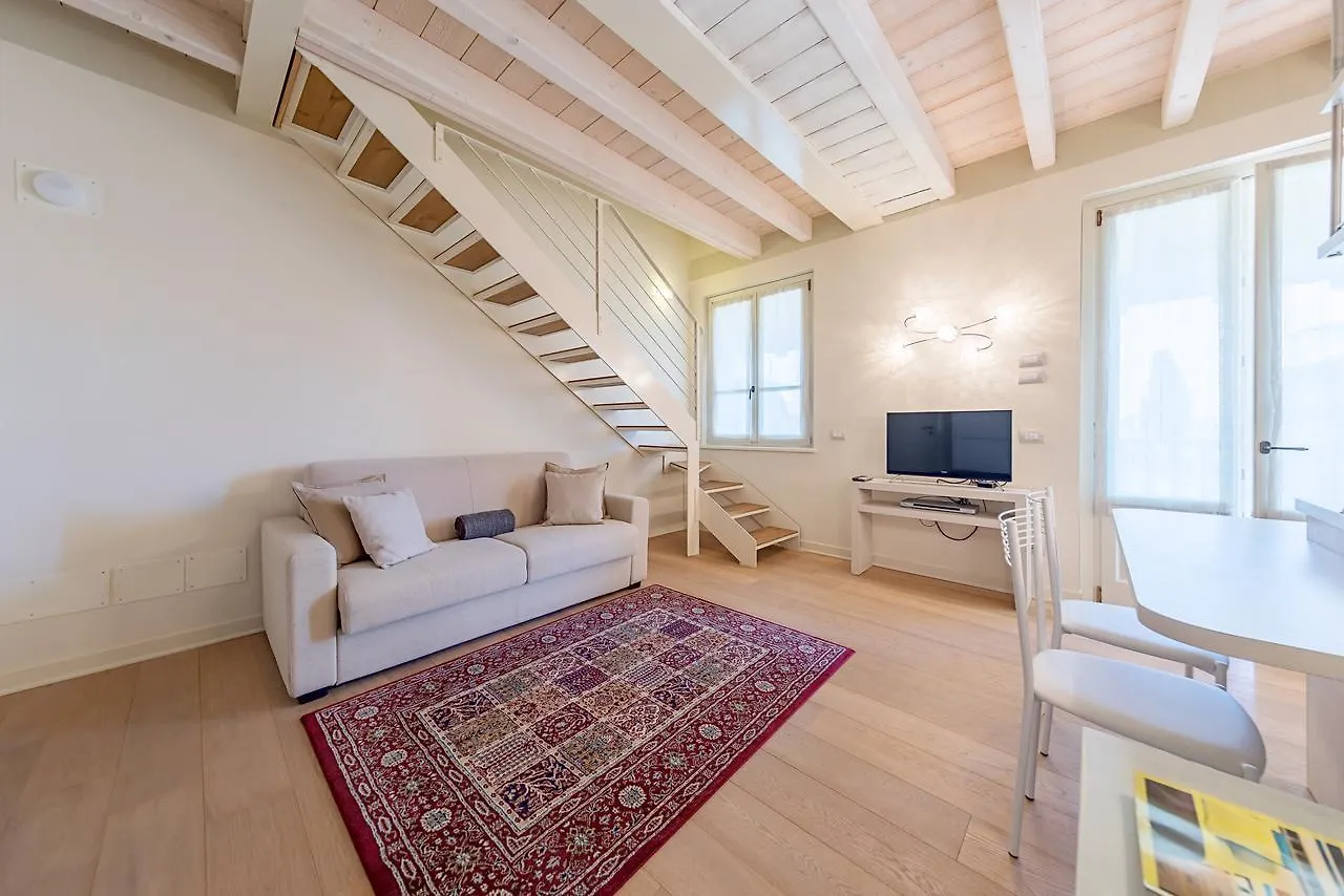 Apartment Ferienwohnung Il Green Pozzolengo Italien