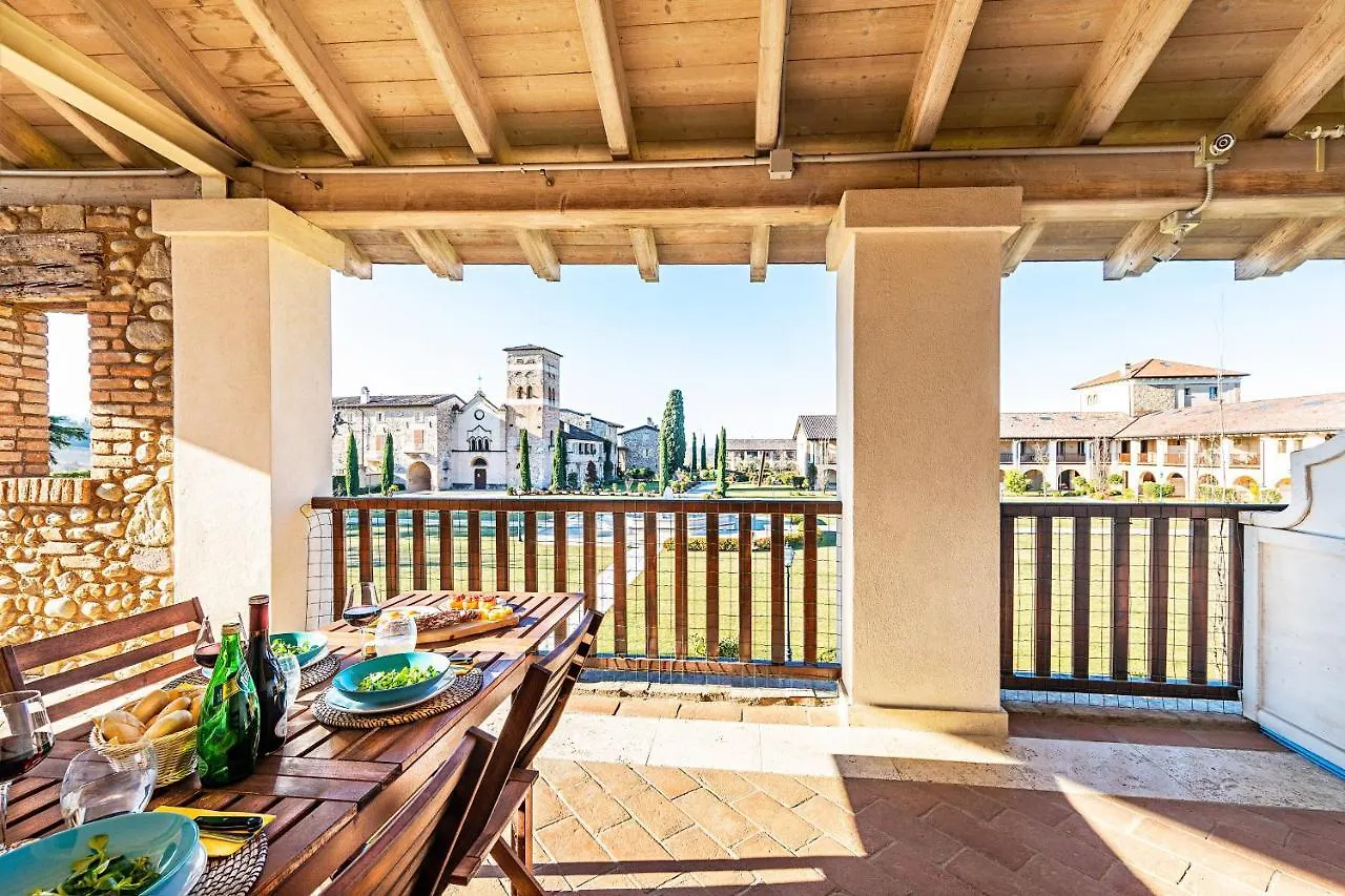 Apartment Ferienwohnung Il Green Pozzolengo Italien